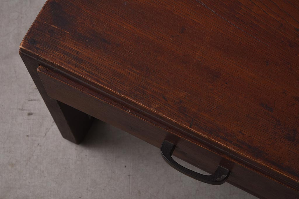 アンティーク家具　大正昭和初期　脚のデザインが目を惹くレトロな文机(座机、ローテーブル)(R-037235)