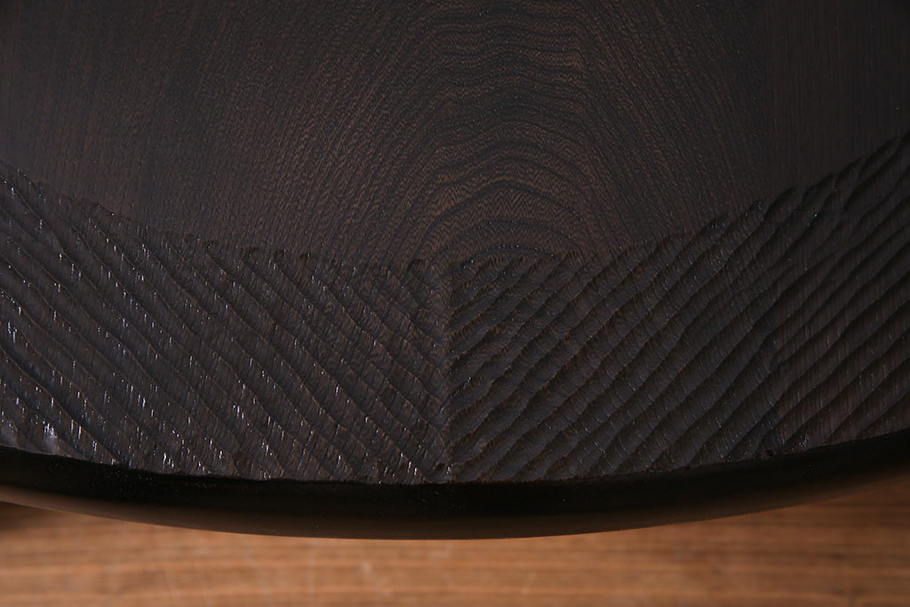 中古　日本製　オーク材　カントリースタイルにぴったりなつくりの良いローチェア(椅子)(R-037298)