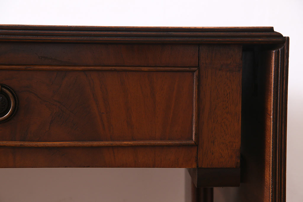 アンティーク家具　イギリスアンティーク　マホガニー材　レザートップがお洒落なバタフライコンソールテーブル(サイドテーブル)