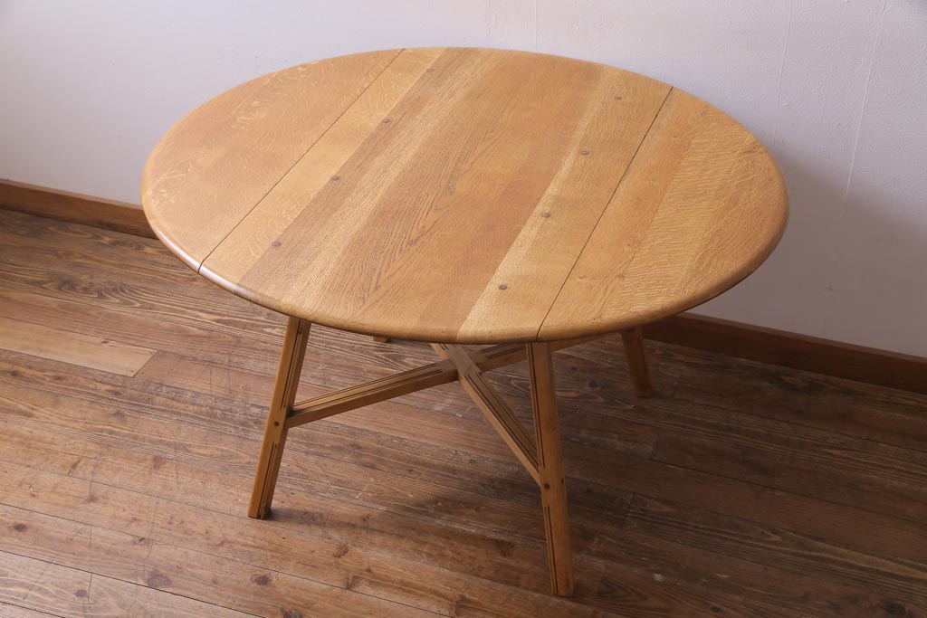 ヴィンテージ家具　英国イギリスビンテージ　ERCOL(アーコール)　オーク材製ダイニングテーブル(バタフライテーブル、エクステンションテーブル)(R-037321)