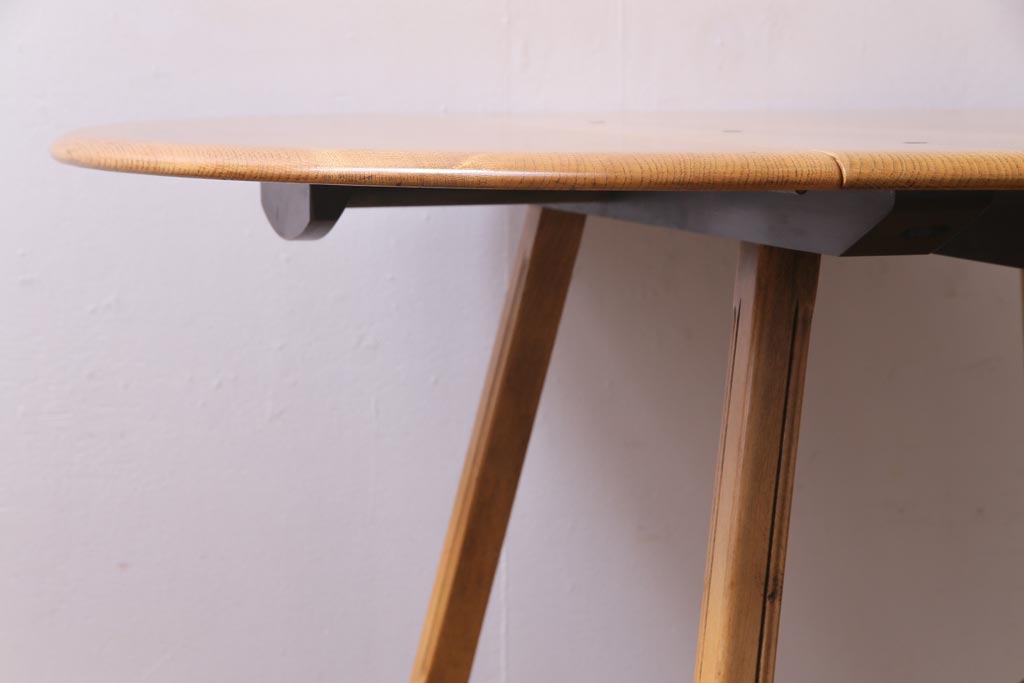ヴィンテージ家具　英国イギリスビンテージ　ERCOL(アーコール)　オーク材製ダイニングテーブル(バタフライテーブル、エクステンションテーブル)(R-037321)