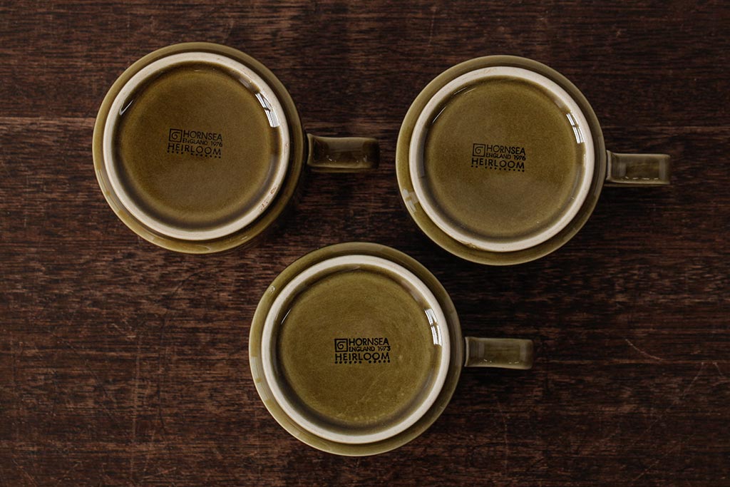 ヴィンテージ雑貨　イギリスビンテージ　HORNSEA(ホーンジー)　HEIRLOOM(エアルーム)　カップ&ソーサー3客セット(R-037325)