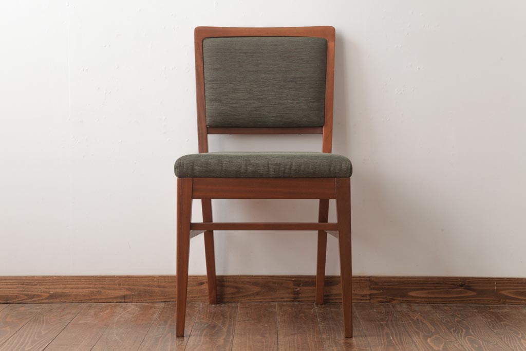 ヴィンテージ家具　イギリスビンテージ　ビーチ材　味のある趣のワークチェア(椅子)(R-037359)
