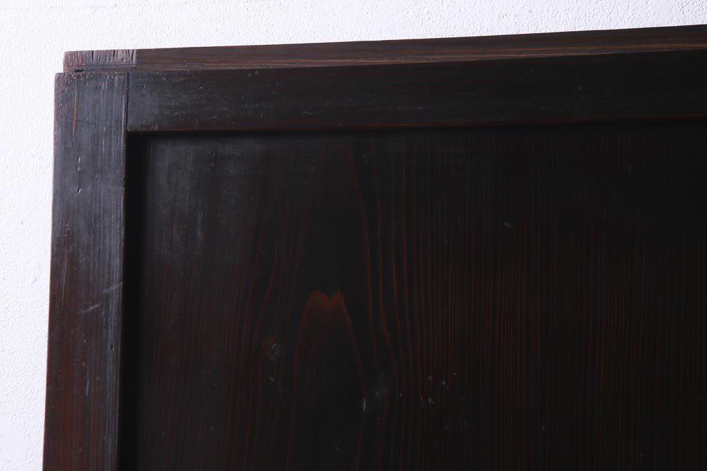 アンティーク建具　和製アンティーク　漆塗り　味わいたっぷりの明治大正期の板戸(引き戸、建具)2枚セット(R-037364)