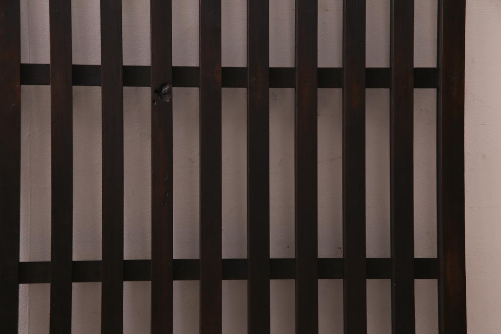 アンティーク建具　明治大正期　風情を感じさせる和モダンな縦格子戸1枚(建具、はめ殺し、DIY)