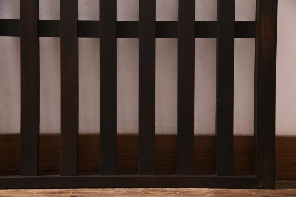 アンティーク建具　明治大正期　風情を感じさせる和モダンな縦格子戸1枚(建具、はめ殺し、DIY)