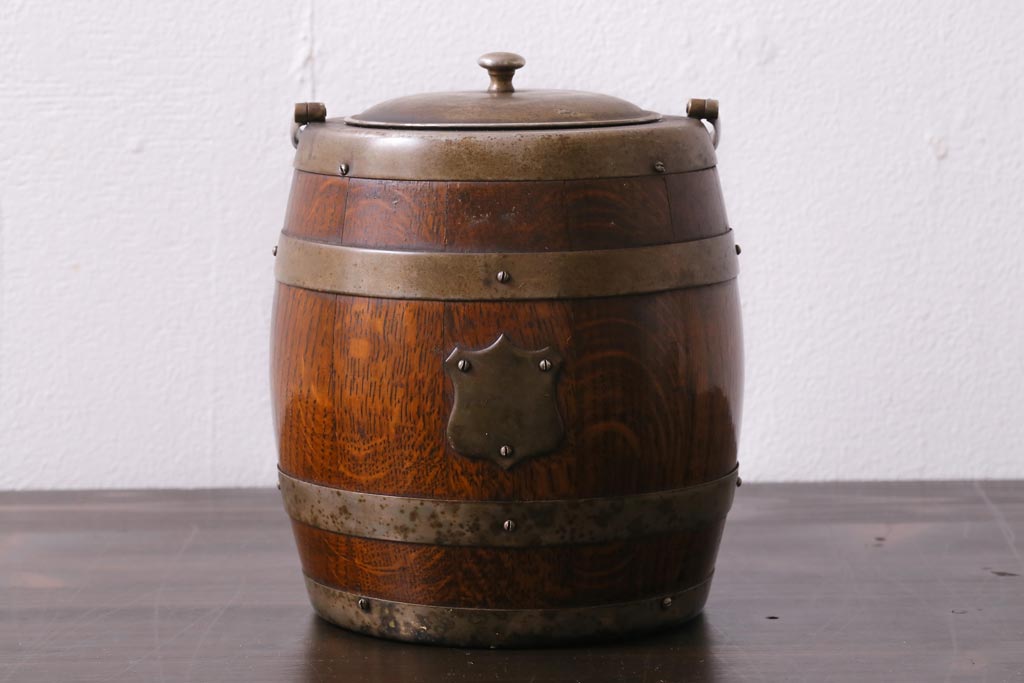 ヴィンテージ雑貨　イギリス　木製　樽型　 おしゃれな雰囲気が魅力的なアイスペール(ディスプレイ雑貨、氷入れ、アイスバスケット、ビンテージ)(R-037374)