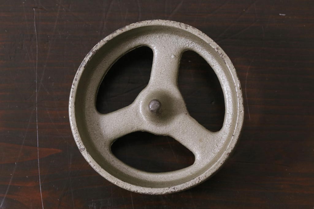 アンティーク雑貨　昭和レトロ　LION　鋳物　重厚な佇まいがおしゃれな鉄製テープカッター(アイアン)(R-037375)