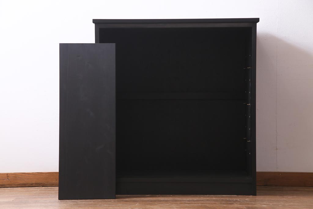 アンティーク家具　ラフジュ工房オリジナル　古建具リメイク　組子の引き戸が風情漂うキャビネット(収納棚、戸棚、書院戸)(R-037430)