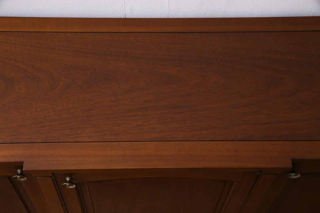 中古　DREXEL HERITAGE(ドレクセルヘリテイジ)　高級感のあるサイドボード(クレデンザ、クリデンザ、飾り棚)(R-037464)