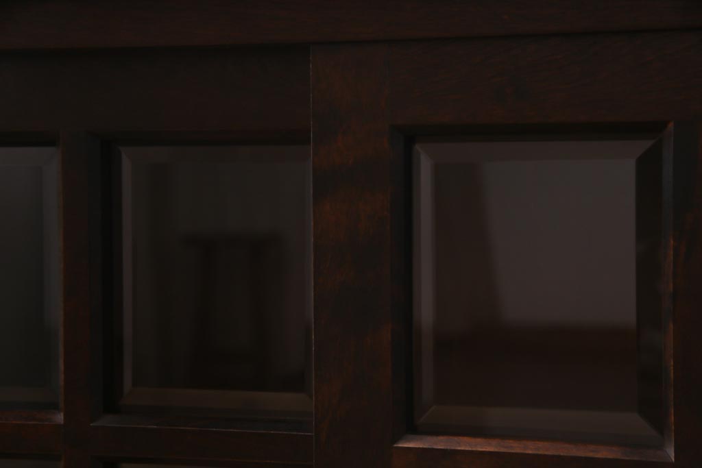 中古　北海道民芸家具　HM135　シックな雰囲気漂うサイドボード(リビングボード、キャビネット、収納棚)(定価約27万円)(R-037474)