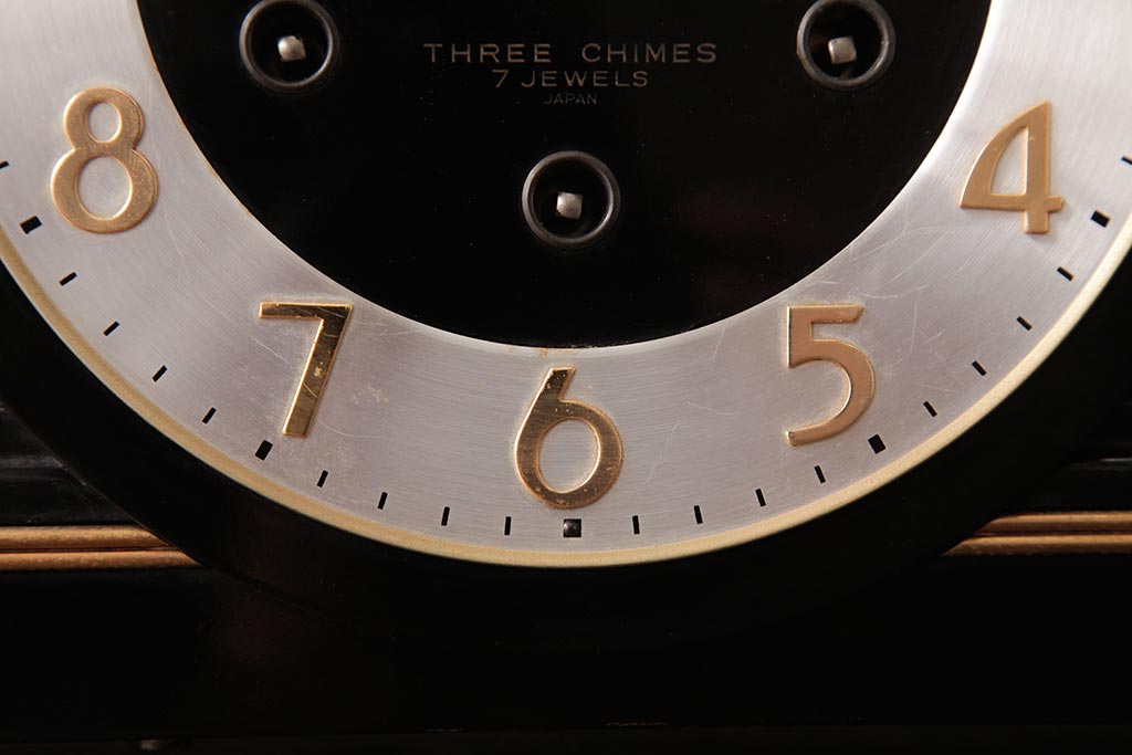 アンティーク雑貨　レトロ　SEIKO(セイコー)　手巻き式　THREE CHIMES　7JEWELS　置き時計(古時計、テンプ)(R-037489)