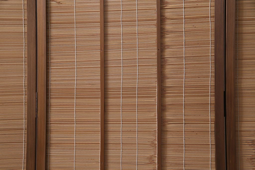 アンティーク雑貨　和製アンティーク　昭和中期　すだれが涼やかな印象の四連折り畳み式パーテーション(衝立、仕切り)(R-037506)