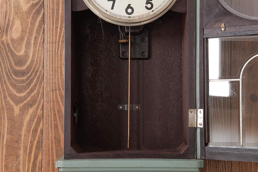 アンティーク雑貨　ペイント　Meiji(明治時計社)　手巻き式　レトロシックな掛け時計(柱時計、振り子時計)(R-037556)