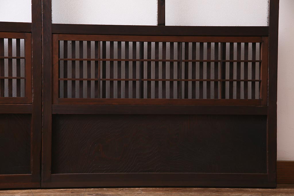 アンティーク建具　ダイヤガラス　裏障子枠付き　和モダンな雰囲気漂う格子戸2枚セット(ガラス帯戸、引き戸、建具)(R-037572)