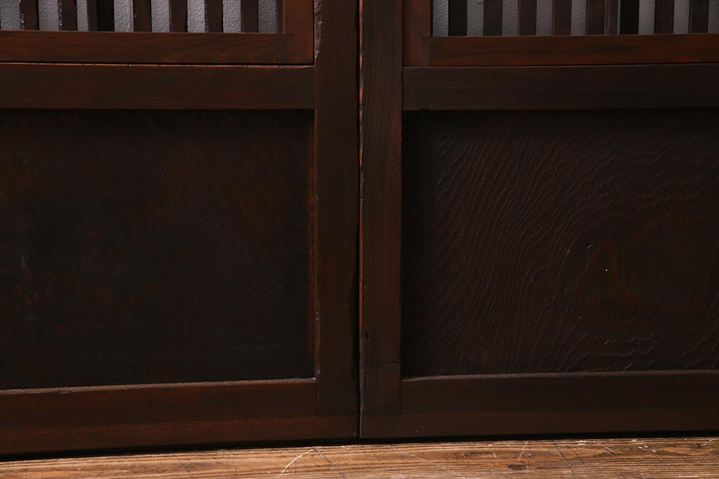 アンティーク建具　ダイヤガラス　裏障子枠付き　和モダンな雰囲気漂う格子戸2枚セット(ガラス帯戸、引き戸、建具)(R-037572)