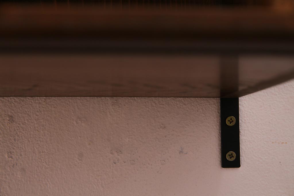 ラフジュ工房オリジナル　古材リメイク家具　2×4マス　収納とディスプレイが楽しめる壁掛けマス目棚(壁掛け収納棚、ウォールラック)(R-037580)