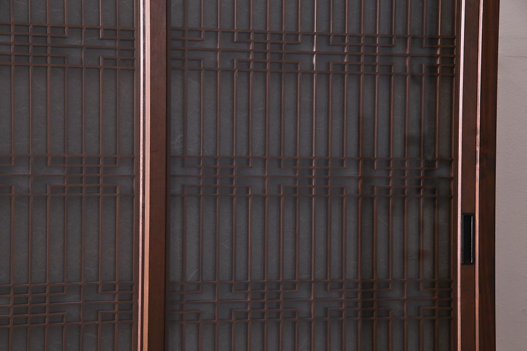 ラフジュ工房オリジナル　アンティーク古建具リメイク　和レトロな組子引き戸の重ねキャビネット(収納棚、戸棚、書院戸)(R-037601)