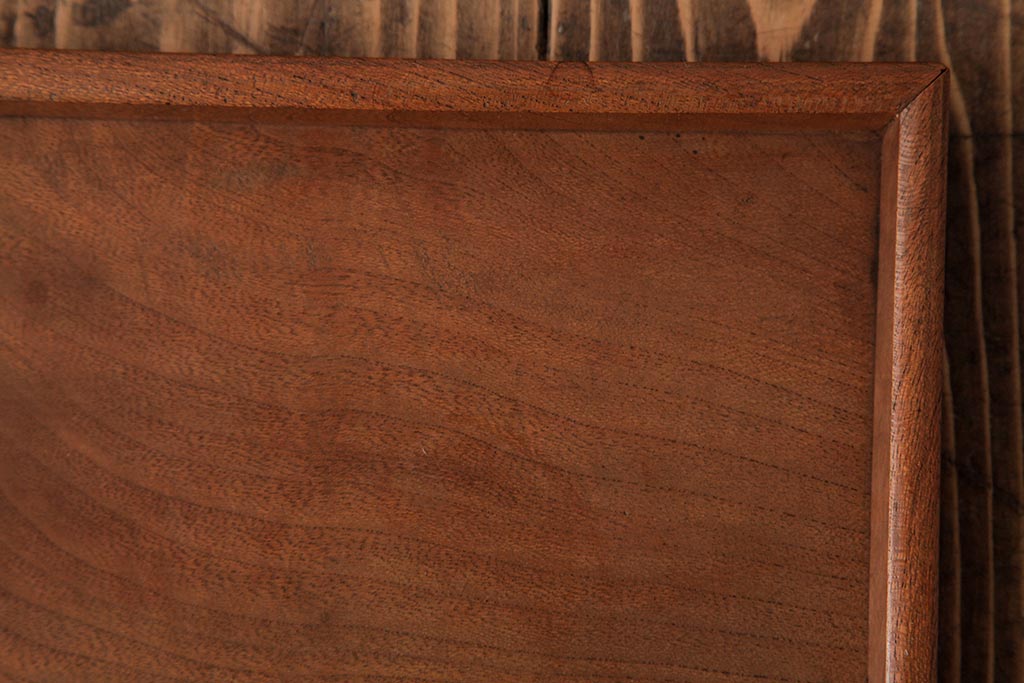 アンティーク雑貨　古民具　総ケヤキ材　美しい杢目が楽しめるお盆2枚セット(トレー、角盆)(R-037634)