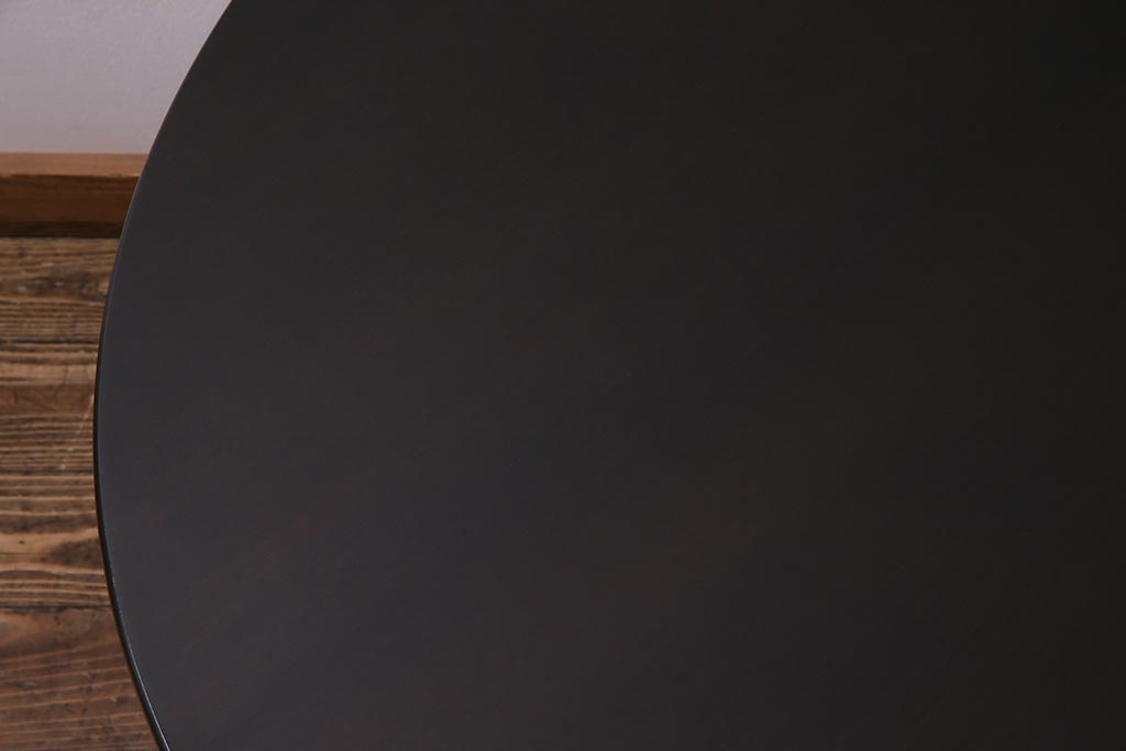 中古　松本民芸家具　D型ペディスタイル卓　洗練された佇まいのラウンドテーブル(ダイニングテーブル)(定価約22万5千円)(R-037644)