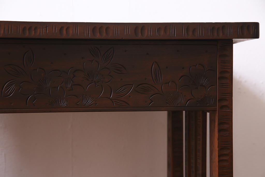 中古　伝統工芸　軽井沢彫り　引き出し付き　繊細な桜の彫りが美しいサイドテーブル(花台、飾り台、引き出し)(R-037726)