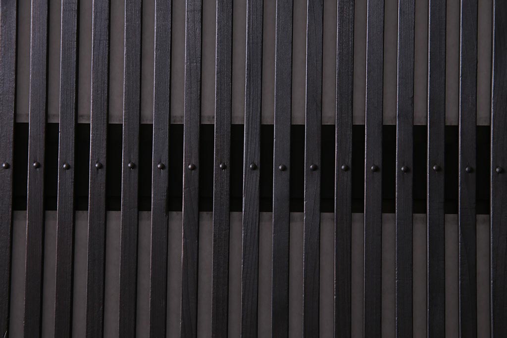 アンティーク建具　和製アンティーク　大正昭和初期　裏障子付き　ガラス入り　縦格子が美しいシックでモダンな雰囲気の格子戸2枚セット(引き戸、障子戸、建具)(R-037745)