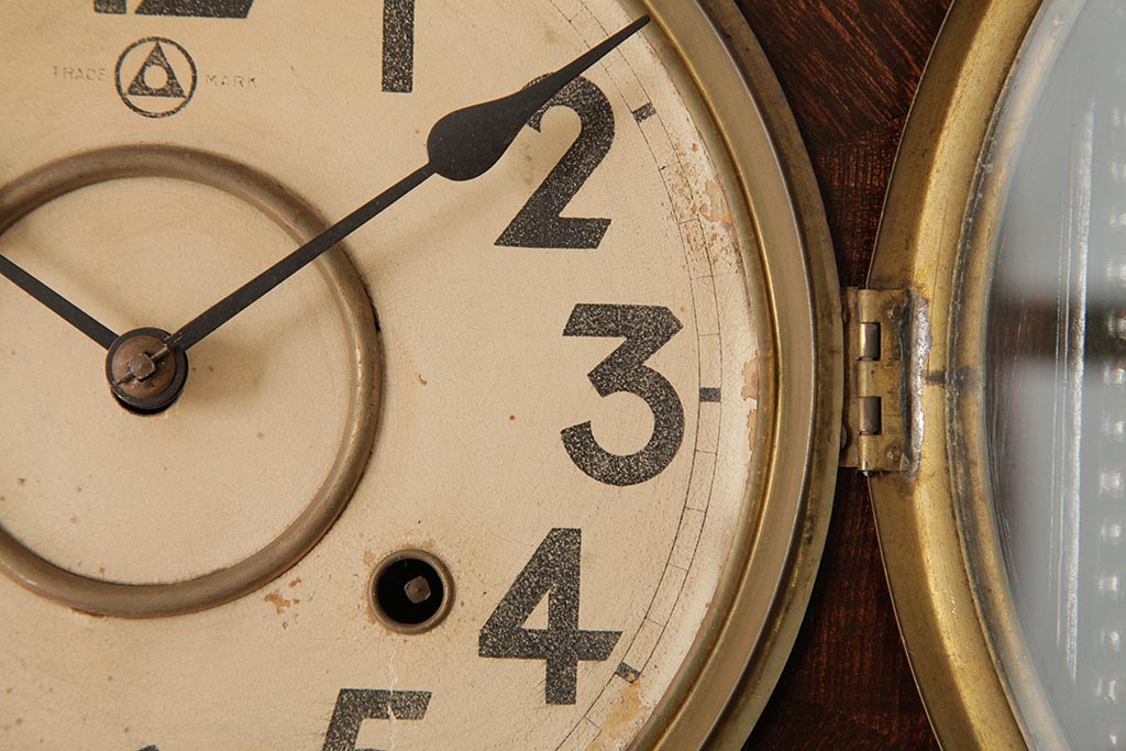 アンティーク雑貨　上品でレトロなデザインの八角掛け時計(柱時計、振り子時計)(R-037776)