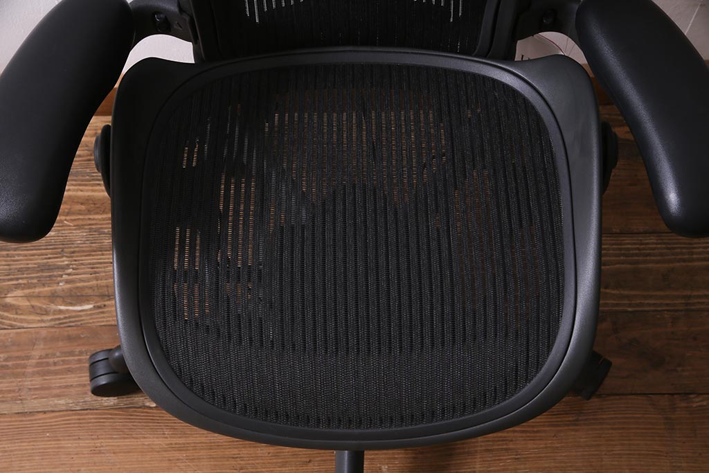 中古　Hermanmiller(ハーマンミラー社)　アーロンチェア(オフィスチェア、椅子、イス)(定価約19万円)(R-037782)