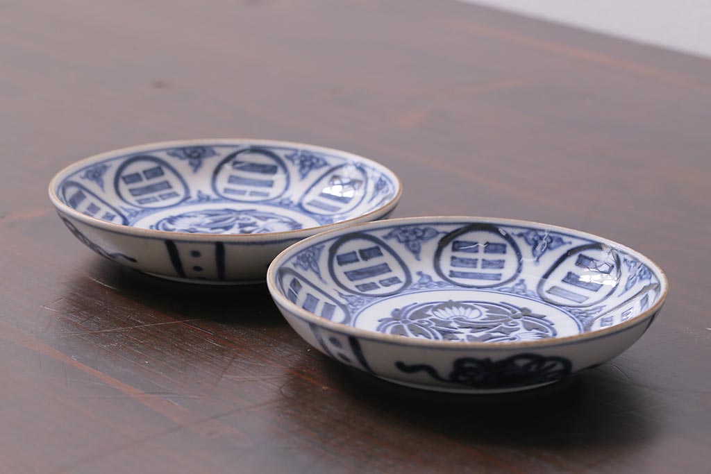 アンティーク雑貨　江戸期　角福　染付小皿2枚セット(和食器)(R-037852)です。
