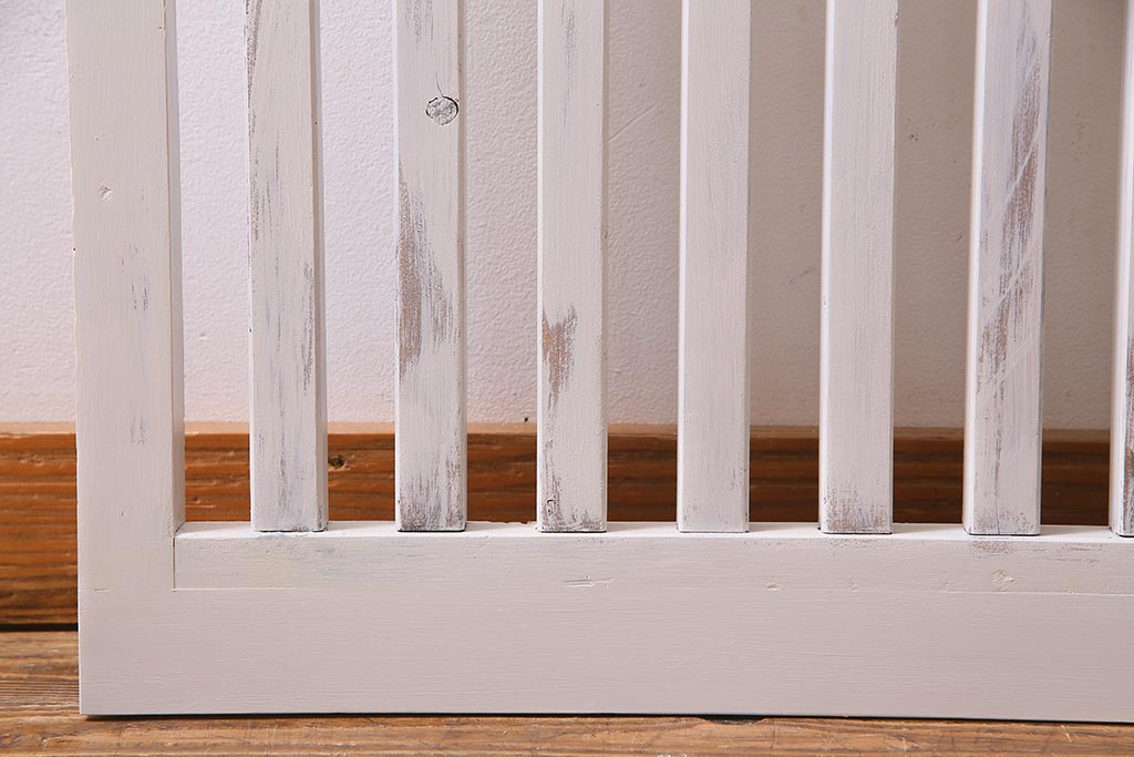 アンティーク建具　ホワイトペイントが爽やかな荒格子戸1枚(引き戸、建具)(R-037889)