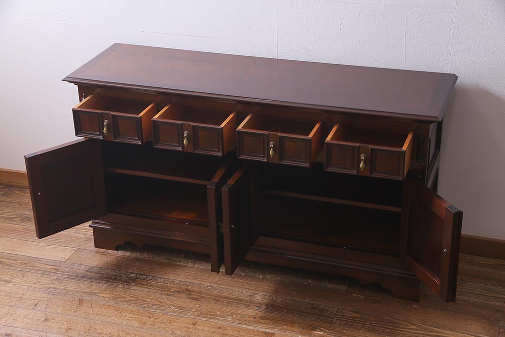 中古　松本民芸家具　特注品!　クラシカルな気品あふれるサイドボード(収納棚)(定価約85万円)(R-037900)
