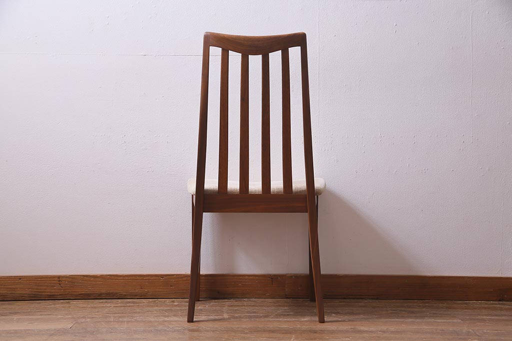 ヴィンテージ家具　北欧ビンテージ　G-PLAN(ジープラン)　チーク材の温もり溢れるダイニングチェア(椅子)(R-037971)