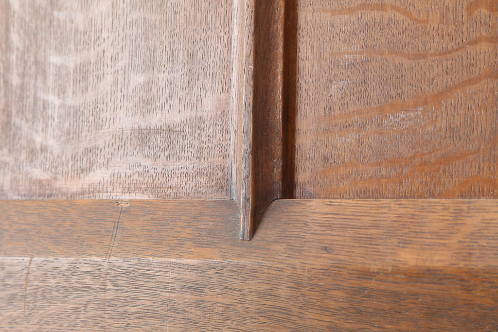 アンティーク建具　フランスアンティーク　オーク材　両開き　パネルのデザインがお洒落な木製ドア一対(扉)(R-037978)