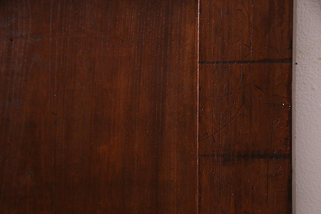 アンティーク建具　ヒノキ・ケヤキ材　純和風の空間におすすめな重厚感漂う庄内蔵戸(建具、引き戸、玄関戸)(R-037980)