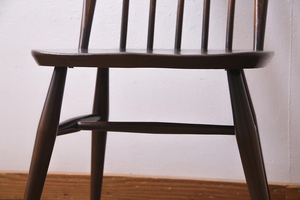 ヴィンテージ家具　イギリスビンテージ　ERCOL(アーコール)　美しく丈夫な作りが魅力的なクエーカーチェア(ダイニングチェア、椅子、ウィンザーチェア、ウインザーチェア)(R-037997)