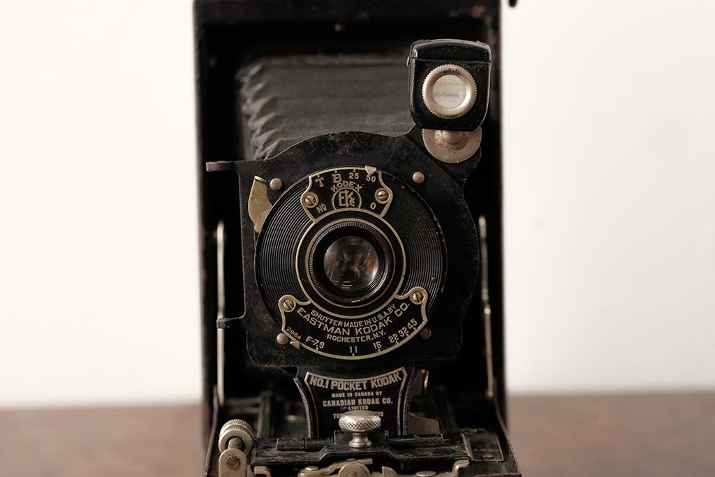 アンティーク雑貨　NO.1 Pocket kodak(ナンバーワン ポケット コダック)　カナダ製　クラシックカメラ(蛇腹カメラ)(R-038104)