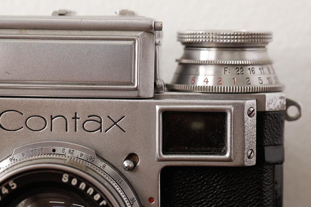 ジャンク品　アンティーク雑貨　希少品　CONTAX(コンタックス)　ZEISS IKON(ツァイスイコン) 　カメラ　ケース付き(R-038107)