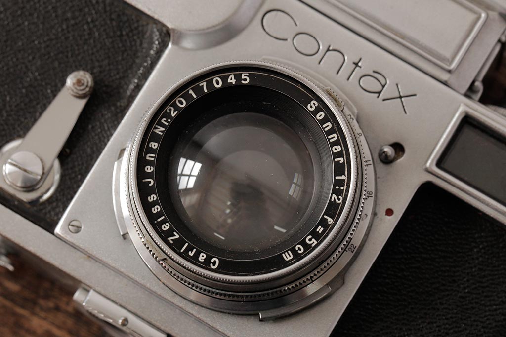 ジャンク品　アンティーク雑貨　希少品　CONTAX(コンタックス)　ZEISS IKON(ツァイスイコン) 　カメラ　ケース付き(R-038107)