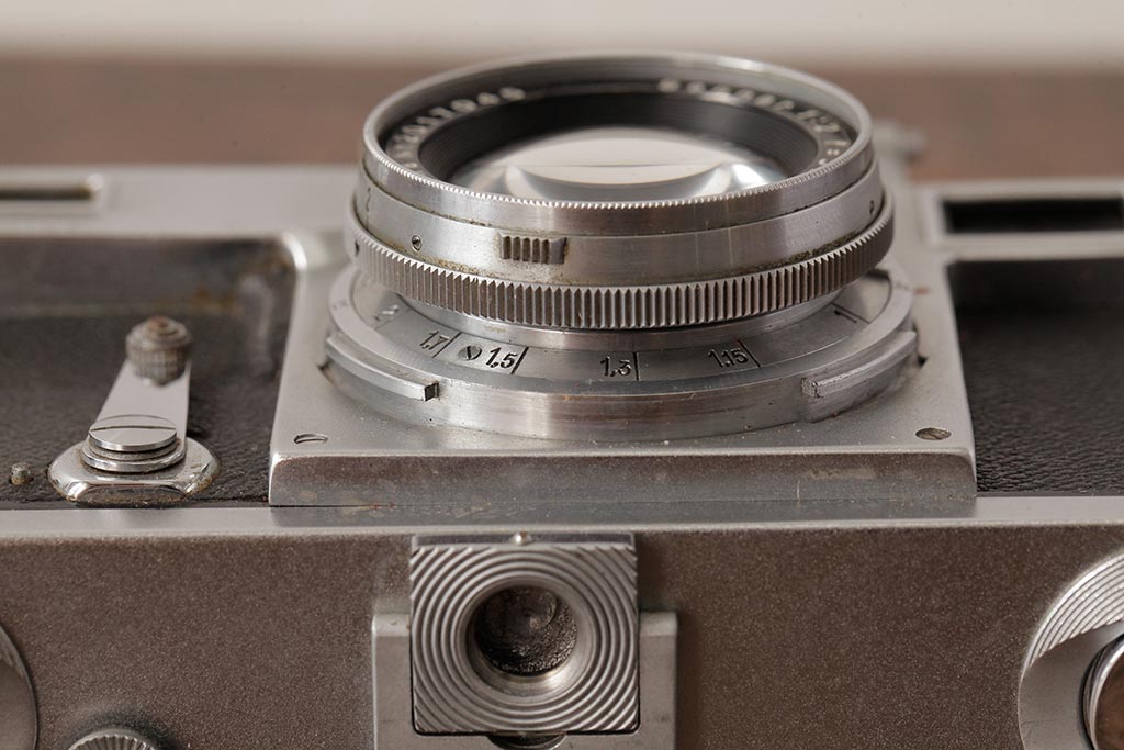 ジャンク品　アンティーク雑貨　希少品　CONTAX(コンタックス)　ZEISS IKON(ツァイスイコン) 　カメラ　ケース付き(R-038107)