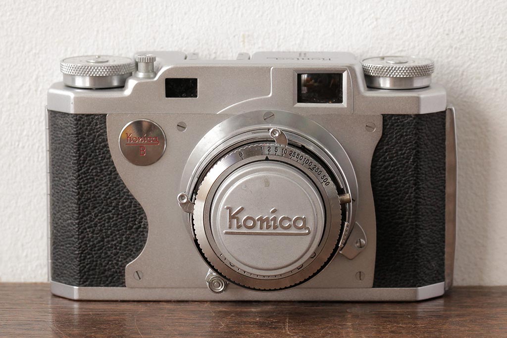 ビンテージ雑貨　KONICA(コニカ)2　B　ビンテージカメラ　ケース付き(クラシックカメラ)(R-038110)