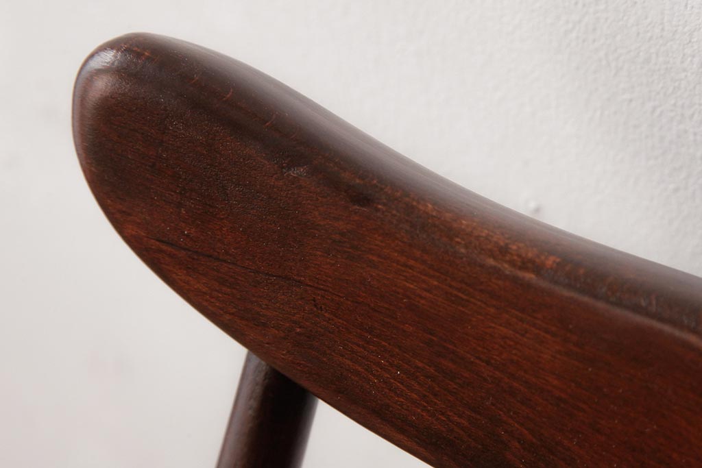ヴィンテージ家具　イギリスビンテージ　ERCOL(アーコール)　ゴールドスミス　落ち着いた色味のチェア (ダイニングチェア、椅子)(R-038126)