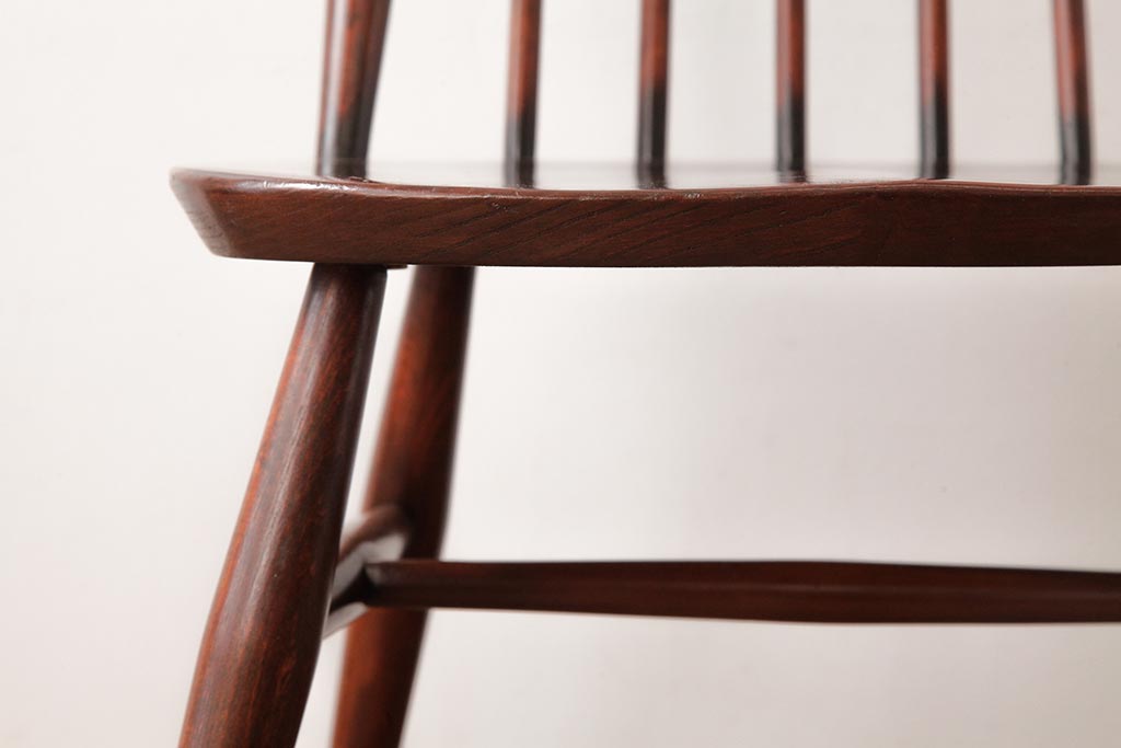 ヴィンテージ家具　イギリスビンテージ　ERCOL(アーコール)　ゴールドスミス　落ち着いた色味のチェア (ダイニングチェア、椅子)(R-038126)