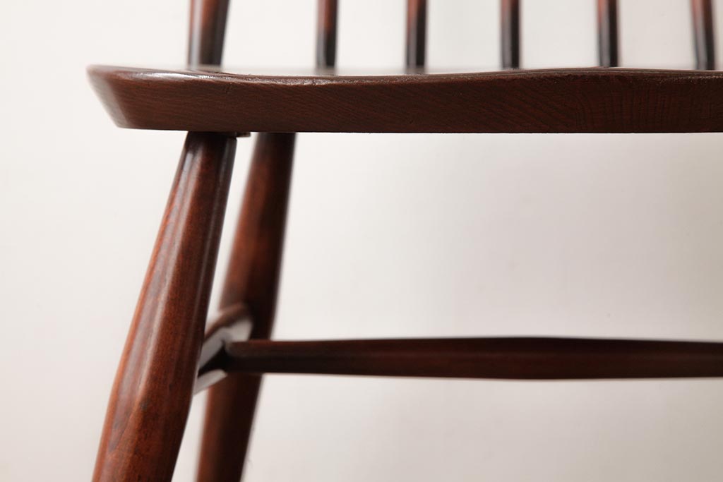 ヴィンテージ家具　イギリスビンテージ　ERCOL(アーコール)　ゴールドスミス　シンプルスタイリッシュなチェア (ダイニングチェア、椅子)(R-038127)