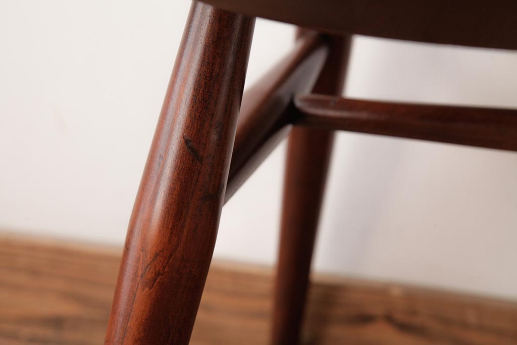 ヴィンテージ家具　イギリスビンテージ　ERCOL(アーコール)　ゴールドスミス　シンプルスタイリッシュなチェア (ダイニングチェア、椅子)(R-038127)