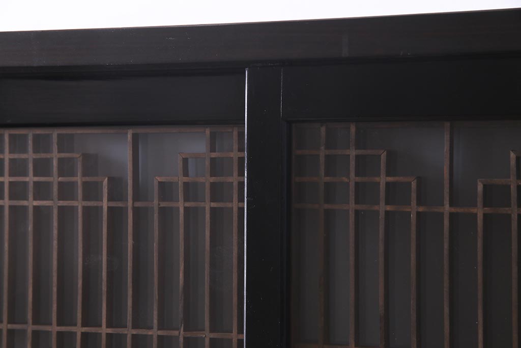 ラフジュ工房オリジナル　アンティーク古建具リメイク　すりガラス入り　組子模様が美しい重ね戸棚(書院戸、収納棚、キャビネット)(R-038131)
