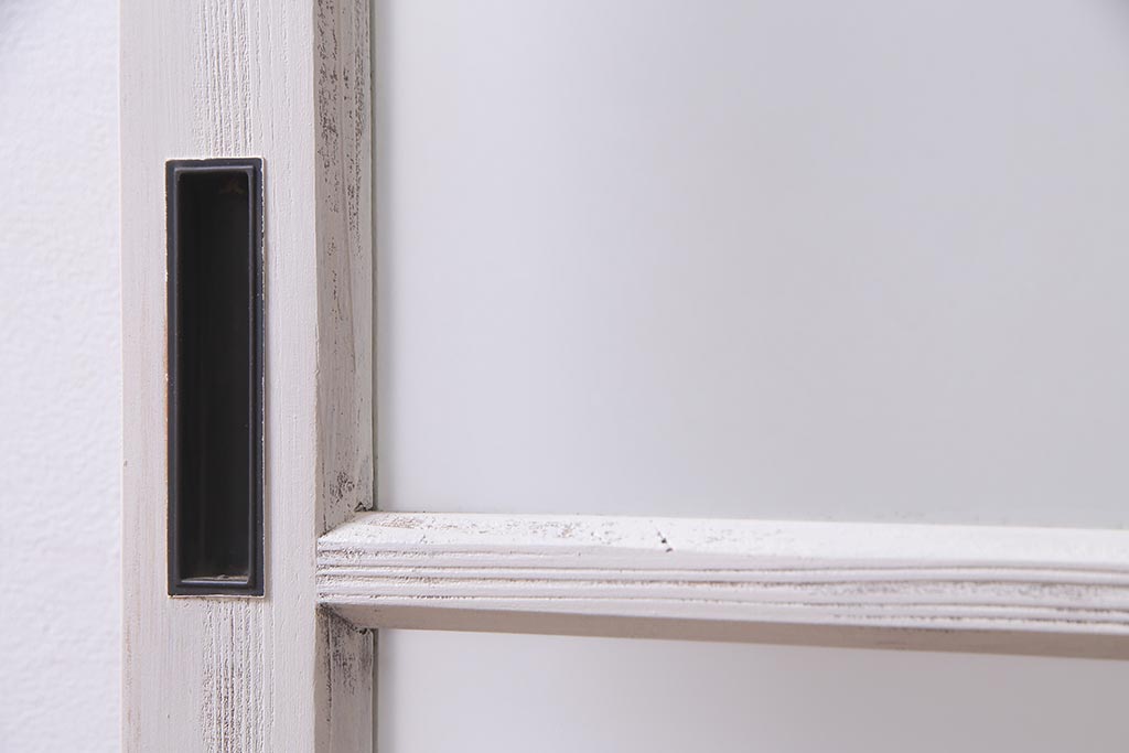 アンティーク建具 ペイント すりガラス 爽やかなホワイトカラー