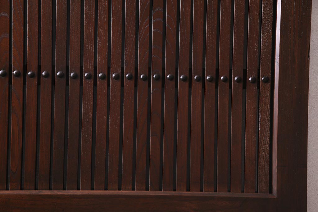 和製アンティーク　明治大正期　総ケヤキ材　重厚かつ上品な佇まいの松本蔵戸(建具、引き戸、玄関戸)(R-038156)
