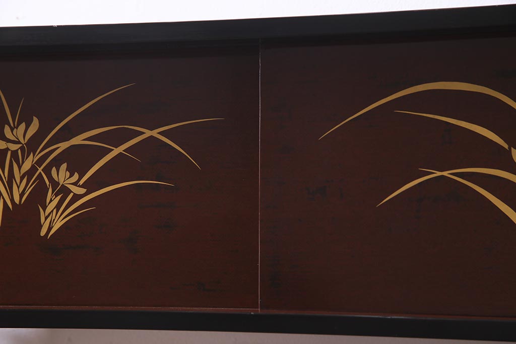 中古　国産　蒔絵　深みのある色味が上品な漆塗りの茶棚(定価75万円)(飾り棚、収納棚)(R-038158)