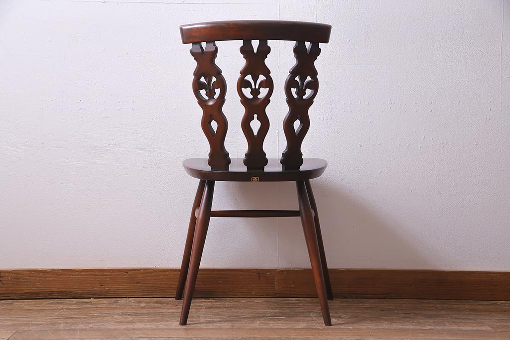 ヴィンテージ家具　イギリスビンテージ　ERCOL(アーコール)　上品な佇まいのシスルバックチェア(ダイニングチェア、椅子)(R-038181)