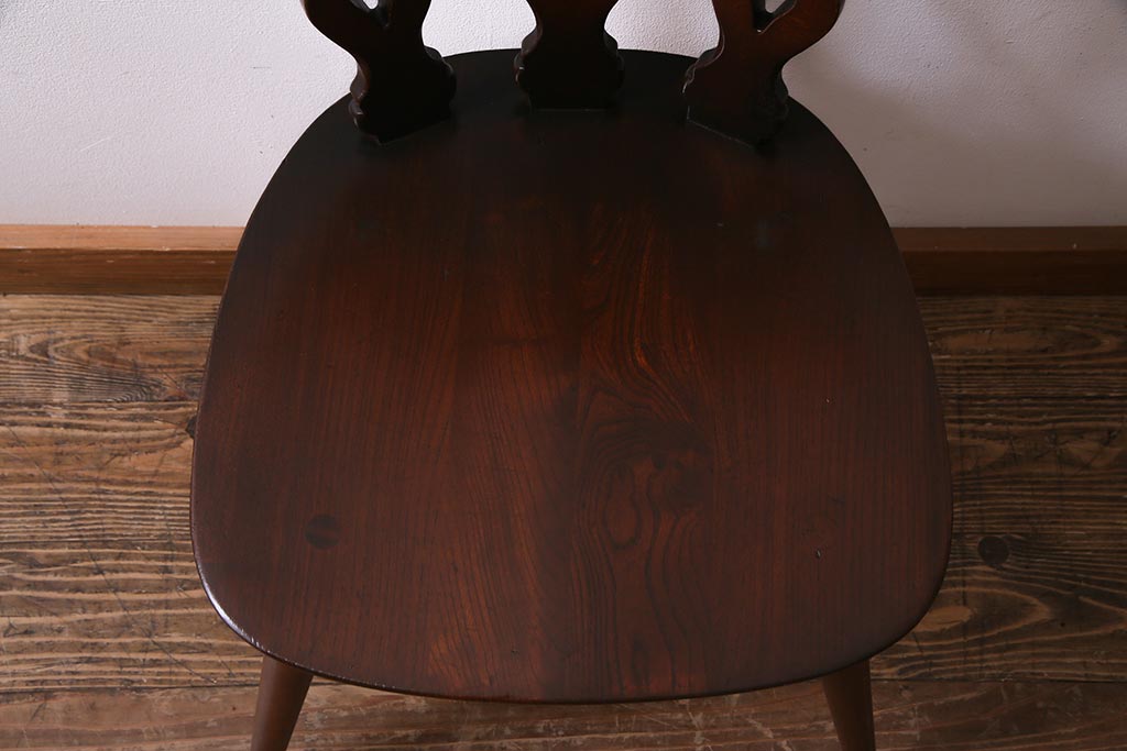 ヴィンテージ家具　イギリスビンテージ　ERCOL(アーコール)　上品な佇まいのシスルバックチェア(ダイニングチェア、椅子)(R-038182)